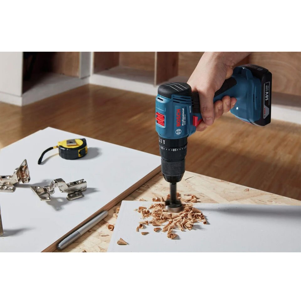 Bosch GSB 185-LI Akülü Darbeli Matkap Vidalama 18V 2.0Ah + 103 Parça Aksesuar Seti