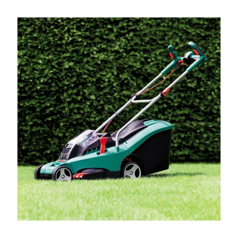 Bosch ARM 32 Çim Biçme Makinesi 1200W - 0600885B03